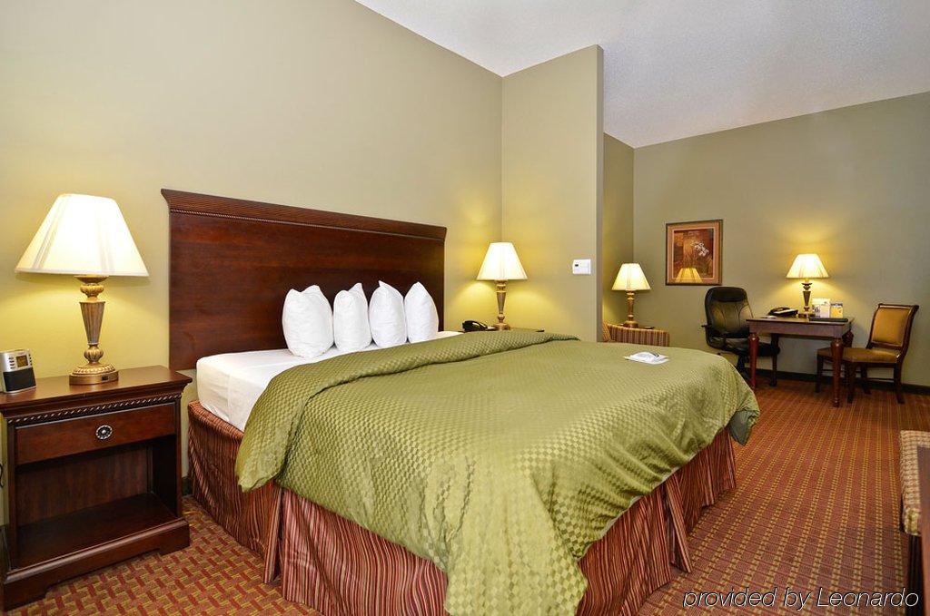 Best Western Plus Two Rivers Hotel & Suites Demopolis Phòng bức ảnh