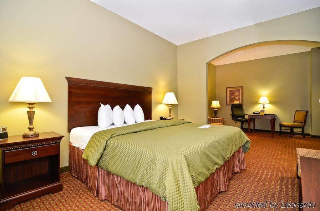 Best Western Plus Two Rivers Hotel & Suites Demopolis Ngoại thất bức ảnh